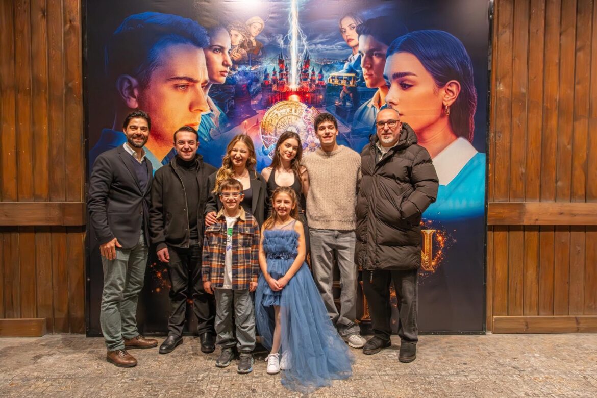 Vialand Medya’dan Türkiye’de Bir&nbsp;İlk: YouTube Gençlik Dizisi&nbsp;“Tabletin Sırrı”&nbsp;Yayında!