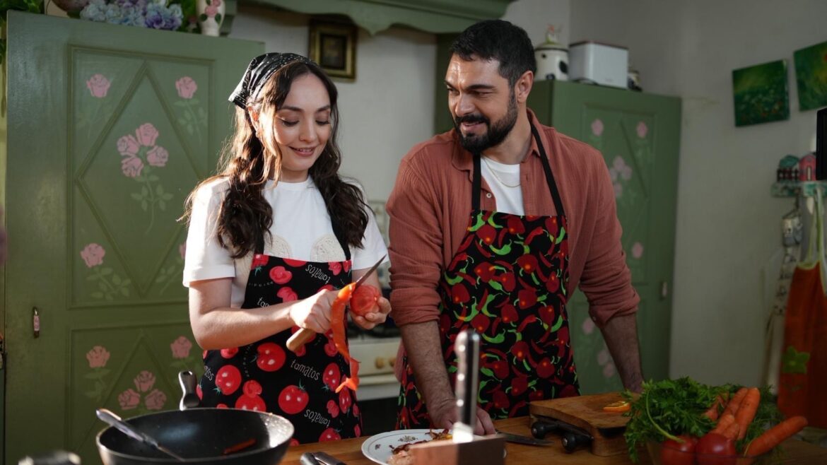 HALİL İBRAHİM CEYHAN’DAN SICACIK BİR AŞK HİKAYESİ