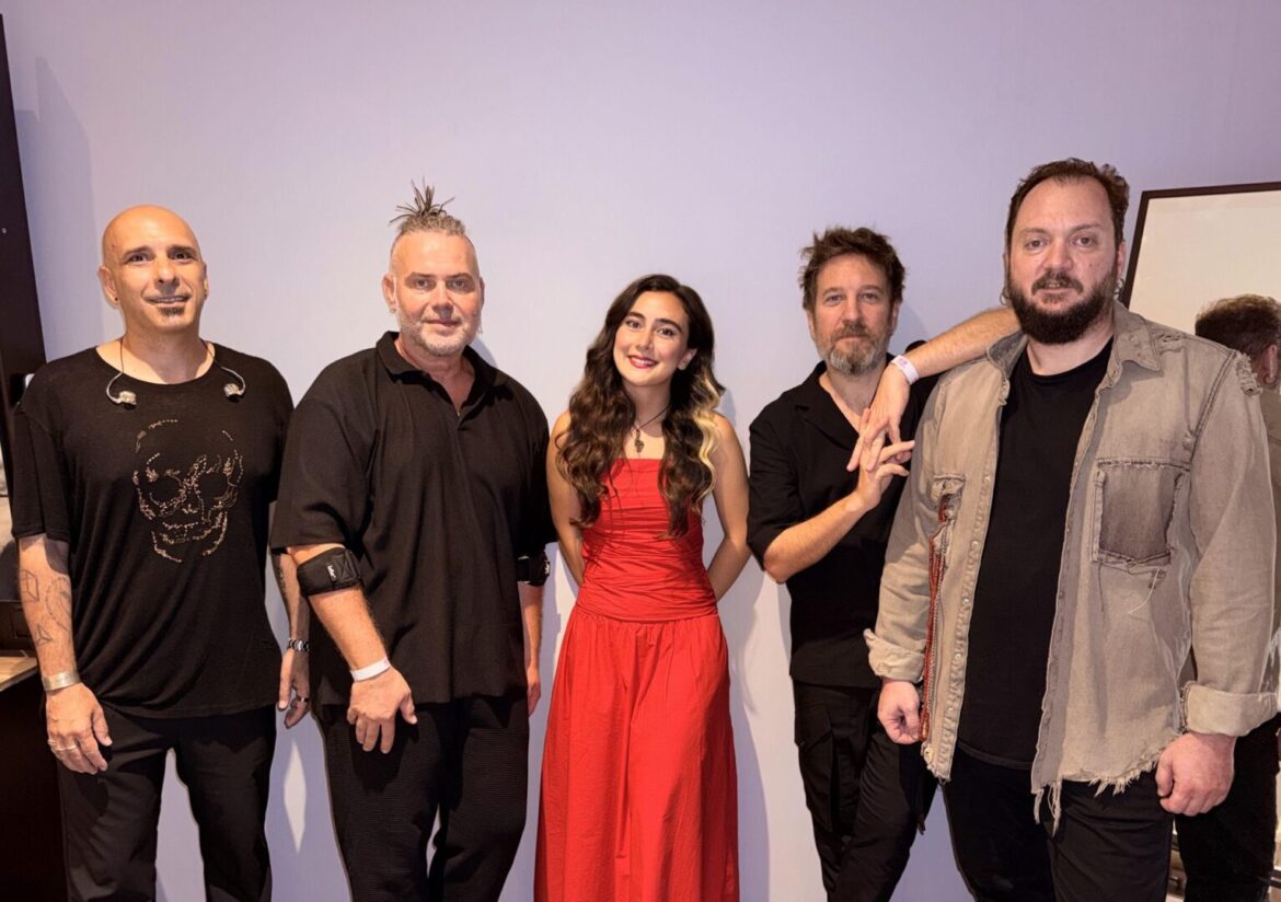 Gripin & Pelin Çelik “Aşk Nereden Nereye”